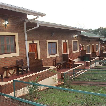Nuevo Raices Aparthotel Puerto Iguazú Exterior foto